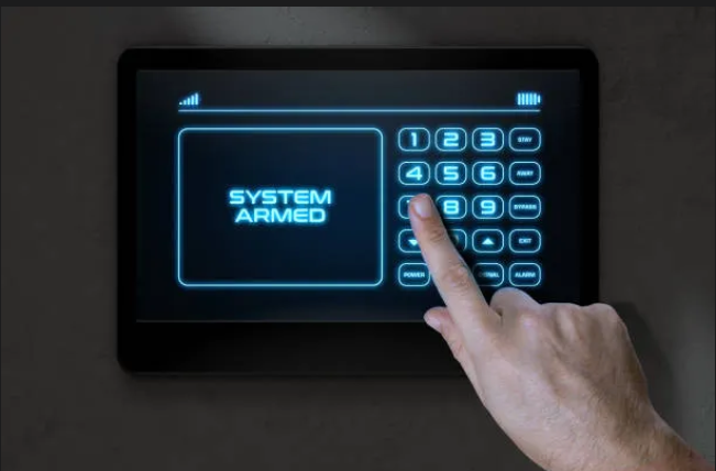 Panel táctil de alarma con el sistema armado